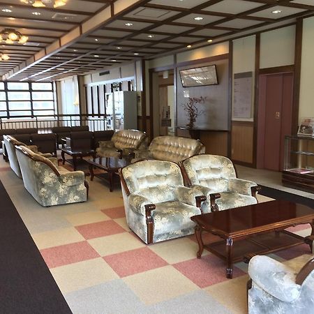 Ishiuchi Yungparunas Hotel Minamiuonuma ภายนอก รูปภาพ