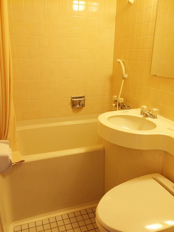 Ishiuchi Yungparunas Hotel Minamiuonuma ภายนอก รูปภาพ